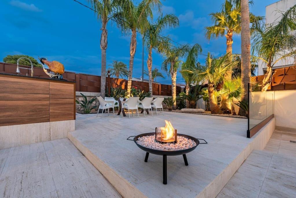 Lusso E Relax Con Piscina A 2 Minuti Dal Mare Daire Miami Playa Dış mekan fotoğraf