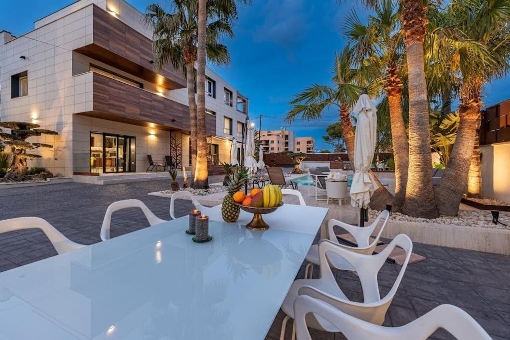 Lusso E Relax Con Piscina A 2 Minuti Dal Mare Daire Miami Playa Dış mekan fotoğraf