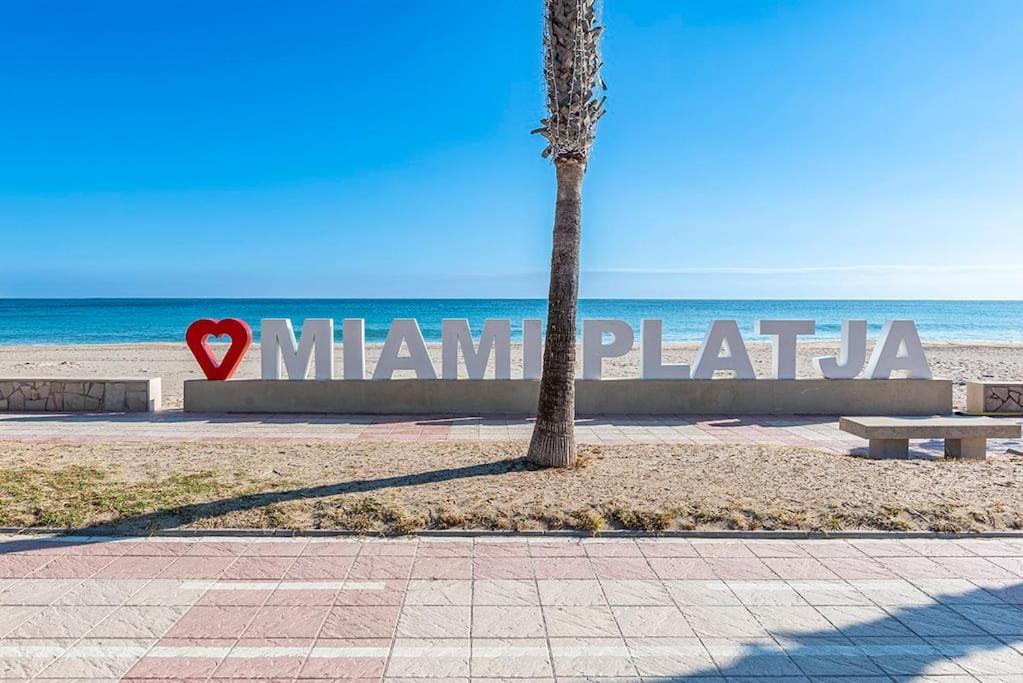 Lusso E Relax Con Piscina A 2 Minuti Dal Mare Daire Miami Playa Dış mekan fotoğraf
